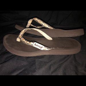 Reef flip flops